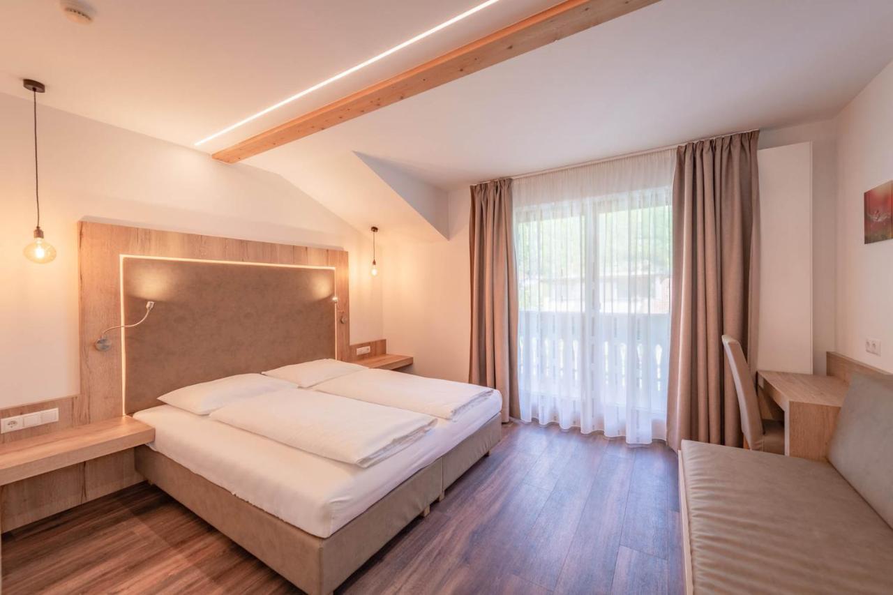Hotel Christine Gargazzone Exteriér fotografie